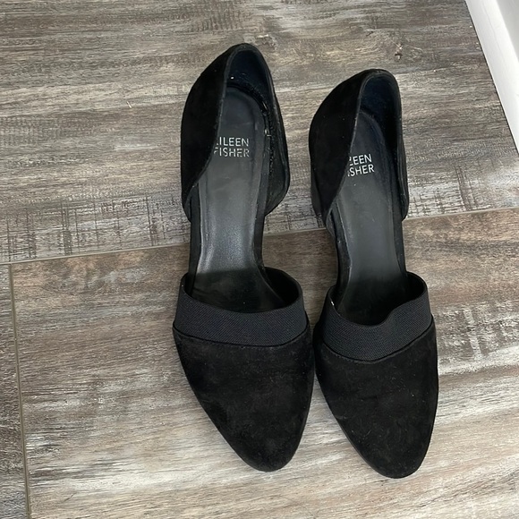 Eileen Fisher Bailey d’Orsay Black Suede Heels - Picture 2 of 7